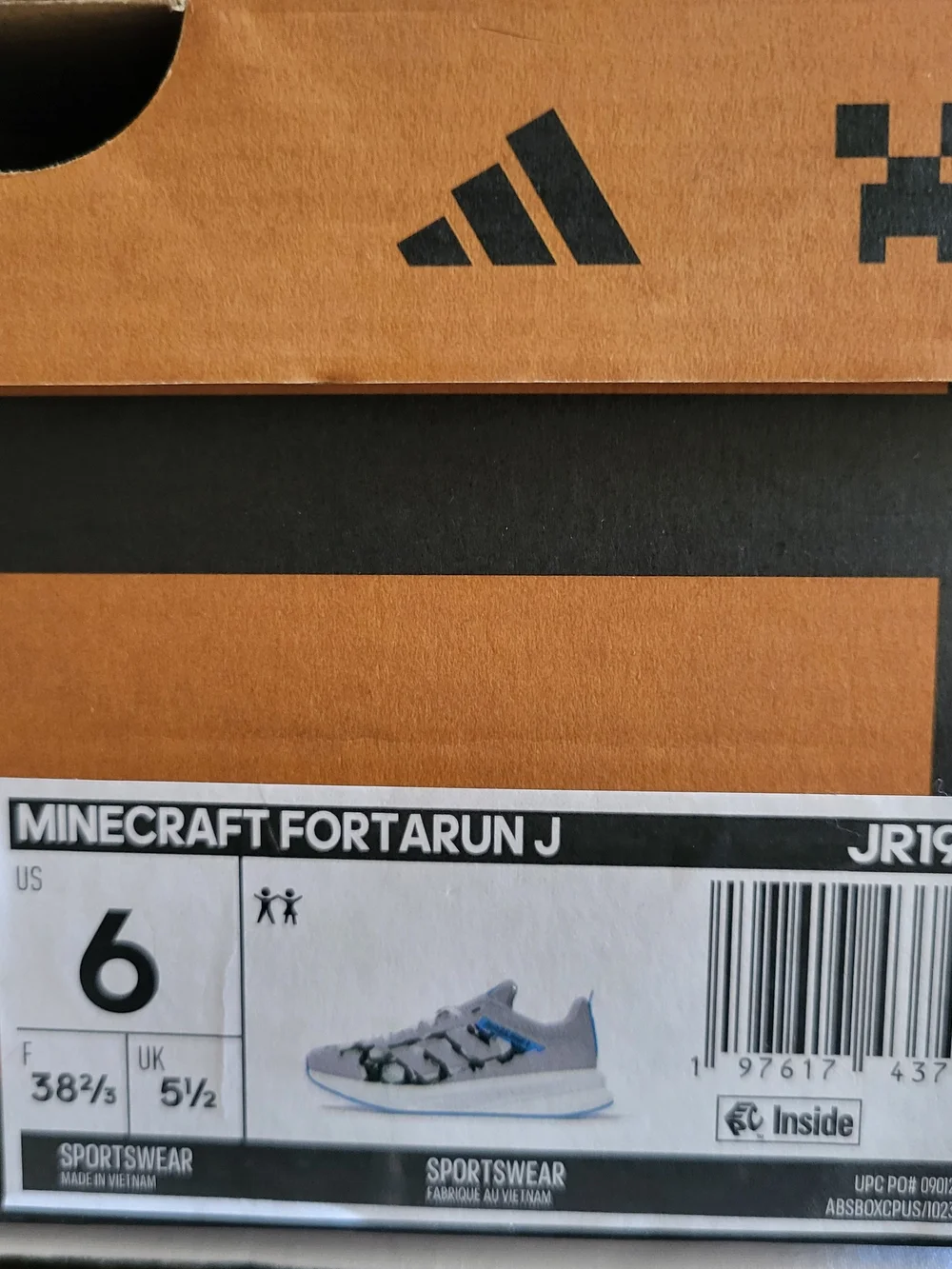 *NEW* Adidas Minecraft Fortarun J Gray Blue Size Boy’s 6 with Box
